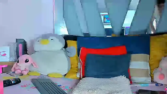 supradoll online show from March 19, 2025, 10:09 pm