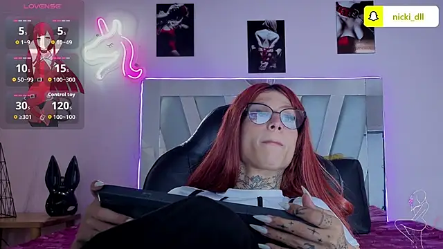 supradoll online show from September 17, 2025, 6:43 pm