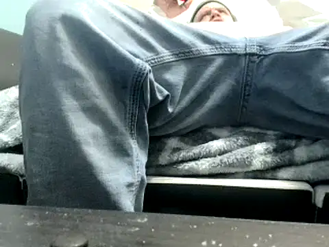 Snapshot of party51502 chatting on February 19, 2025, 3:28 am party51502 online show from February 19, 2025, 3:28 am