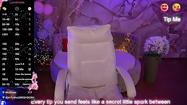 LovelyMollyy online show from February 8, 2025, 10:29 am