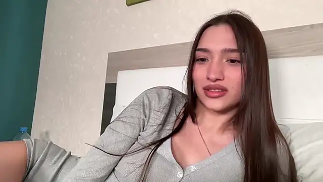 MilenaMilven online show from March 20, 2025, 6:53 pm