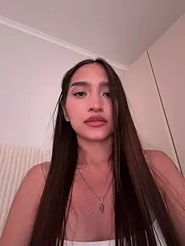 Snapshot of MilenaMilven chatting on July 8, 2026, 7:58 pm MilenaMilven online show from July 8, 2026, 7:58 pm