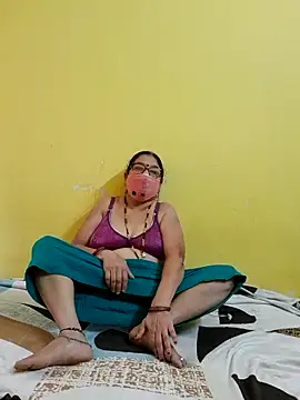 Snapshot of sivani_asha chatting on June 7, 2026, 2:17 am sivani asha online show from June 7, 2026, 2:17 am