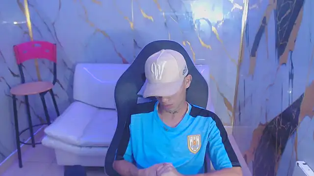 andy dan18 online show from October 9, 2025, 2:50 pm