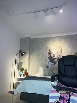 samy xoxox online show from January 16, 2025, 5:42 am