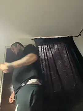 El Titan1998 online show from March 13, 2025, 12:24 pm