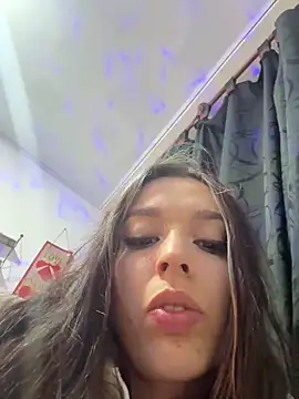 Snapshot of BlueStoneX chatting on March 17, 2025, 5:34 am BlueStoneX online show from March 17, 2025, 5:34 am