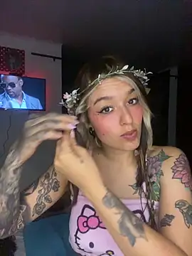 Snapshot of BlueStoneX chatting on September 25, 2025, 7:03 am BlueStoneX online show from September 25, 2025, 7:03 am