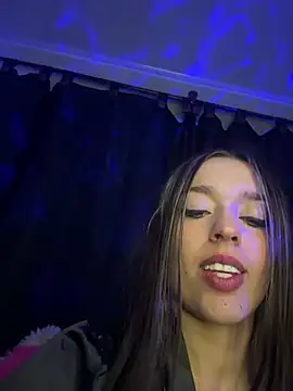 Snapshot of BlueStoneX chatting on March 16, 2025, 9:05 am BlueStoneX online show from March 16, 2025, 9:05 am