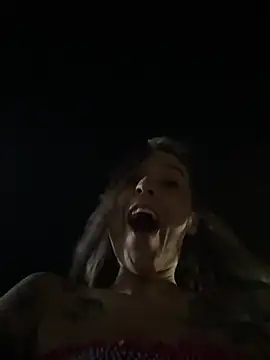 Snapshot of BlueStoneX chatting on March 21, 2025, 4:06 am BlueStoneX online show from March 21, 2025, 4:06 am