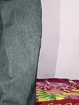 cute monu online show from February 4, 2025, 3:54 am