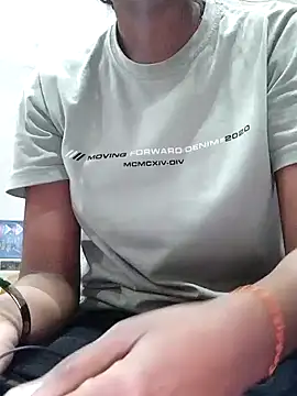 cute monu online show from February 14, 2025, 3:54 am