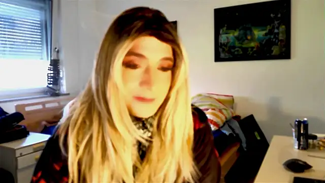 DYasmin69 online show from March 8, 2025, 8:33 am