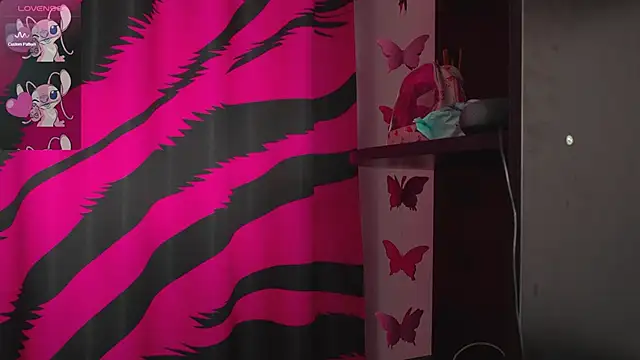 Snapshot of Vasya_Sylvia chatting on November 7, 2025, 6:51 am Vasya Sylvia online show from November 7, 2025, 6:51 am