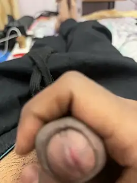 Cocaineandweed45 online show from November 16, 2025, 6:40 am