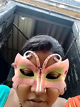 Snapshot of sweet_suman chatting on November 17, 2025, 4:16 am sweet suman online show from November 17, 2025, 4:16 am