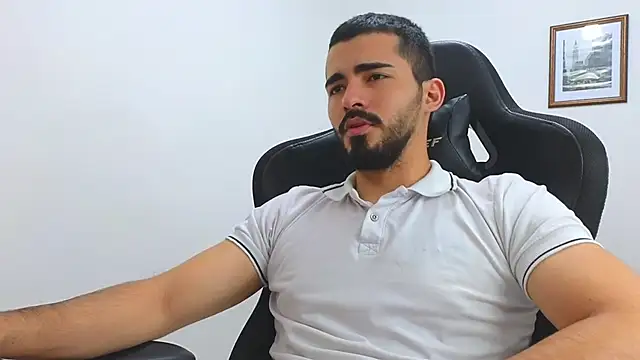 Massimoo 07 online show from March 20, 2025, 7:35 pm