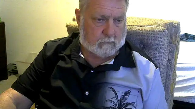 viejo oso online show from November 10, 2025, 8:36 pm