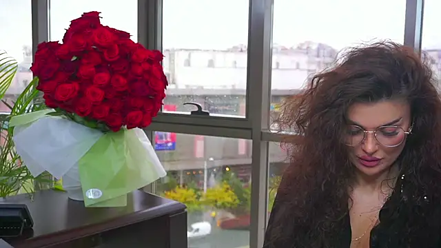 myakalifa online show from October 8, 2025, 9:00 am