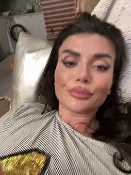 myakalifa online show from March 19, 2025, 8:23 am