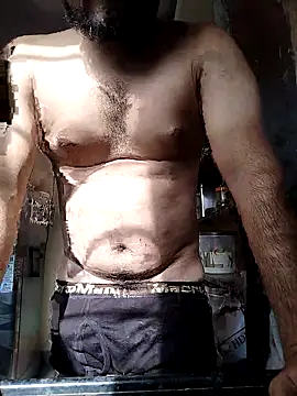 hot punekar online show from September 30, 2025, 3:34 am