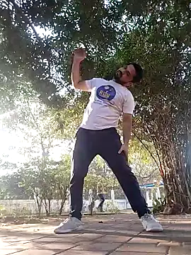 hot punekar online show from February 13, 2025, 2:56 am