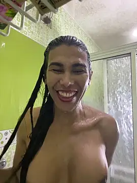 Ebonyxprincess  online show from January 5, 2026, 7:28 pm