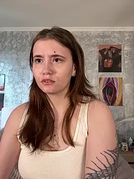 Snapshot of Sabrina_shells chatting on October 17, 2025, 11:34 am Sabrina shells online show from October 17, 2025, 11:34 am