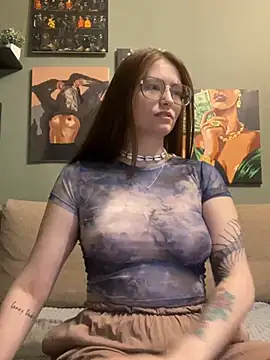 Snapshot of Sabrina_shells chatting on March 7, 2025, 3:07 pm Sabrina shells online show from March 7, 2025, 3:07 pm