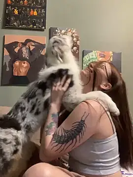 Snapshot of Sabrina_shells chatting on March 7, 2025, 6:11 pm Sabrina shells online show from March 7, 2025, 6:11 pm