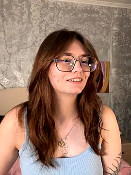 Snapshot of Sabrina_shells chatting on September 24, 2025, 11:06 am Sabrina shells online show from September 24, 2025, 11:06 am