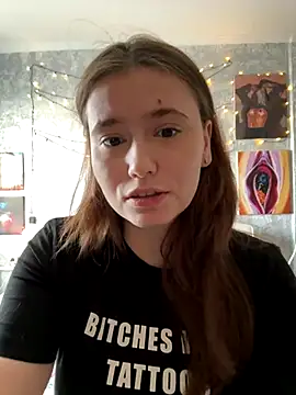 Snapshot of Sabrina_shells chatting on November 13, 2025, 10:30 am Sabrina shells online show from November 13, 2025, 10:30 am