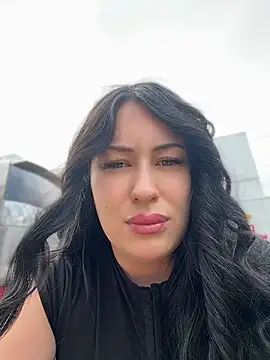 AndreaMood online show from July 17, 2026, 6:43 am