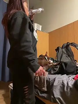 Dnasty408 online show from October 13, 2025, 4:58 am