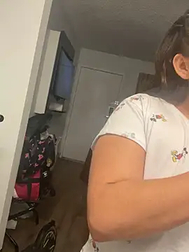 Snapshot of Dnasty1408 chatting on January 4, 2025, 2:25 pm Dnasty1408 online show from January 4, 2025, 2:25 pm