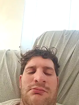 michemichemiche8 online show from January 10, 2025, 9:23 am