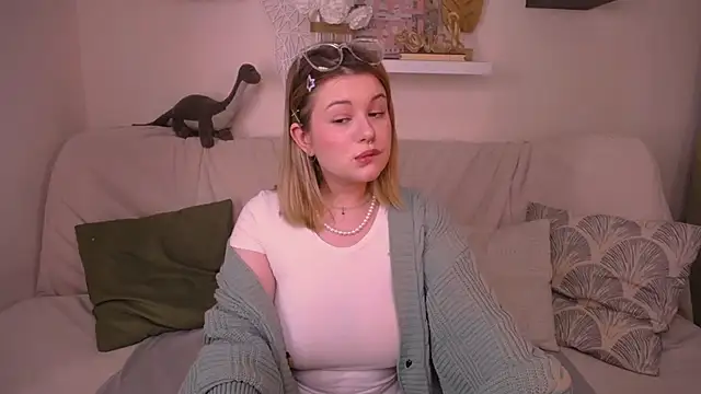 TessPleasure online show from January 22, 2025, 6:31 am