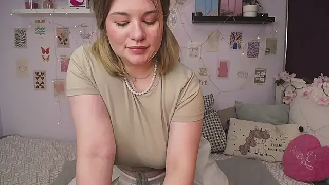 TessPleasure online show from January 20, 2025, 4:12 pm