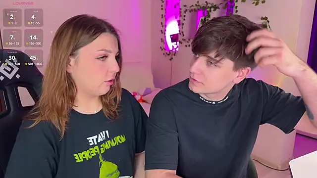 RobertAndLinela online show from January 10, 2026, 11:49 am