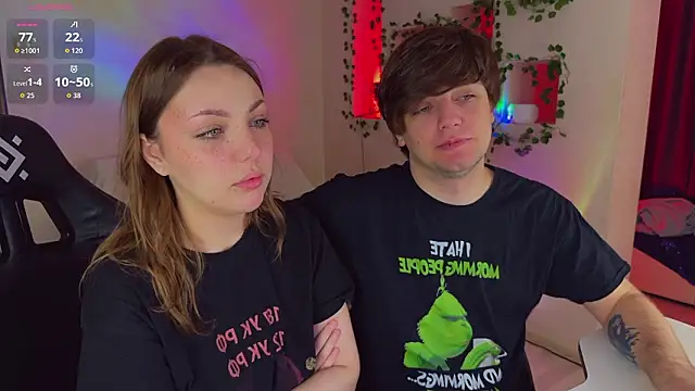 RobertAndLinela online show from March 25, 2026, 2:12 am