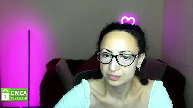 Arianasweety23 online show from October 29, 2025, 6:29 pm