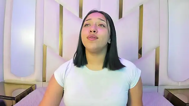 Snapshot of IsabellRodriguez18 chatting on May 21, 2026, 3:26 am IsabellRodriguez18 online show from May 21, 2026, 3:26 am