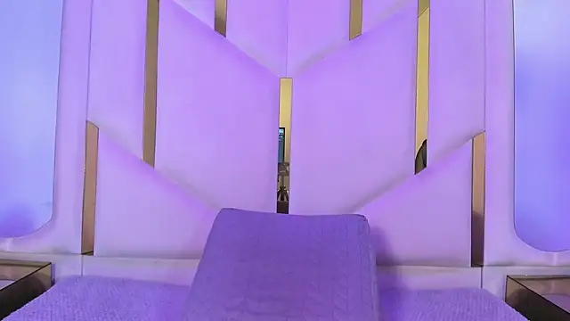 IsabellRodriguez18 online show from March 29, 2026, 2:46 am