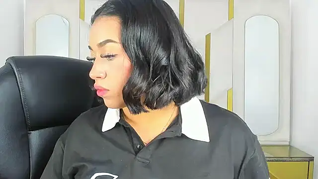 Snapshot of IsabellRodriguez18 chatting on November 26, 2025, 4:56 am IsabellRodriguez18 online show from November 26, 2025, 4:56 am