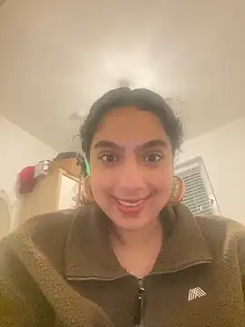fayfay2002 online show from December 30, 2024, 5:44 pm