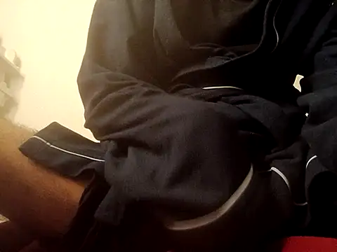 rominoucoquin online show from February 27, 2026, 12:11 am