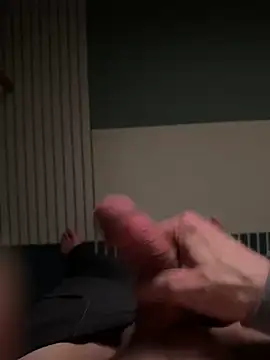 mas317592 online show from February 6, 2025, 10:43 pm