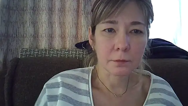 EllaJohnsonX online show from January 12, 2025, 8:25 am