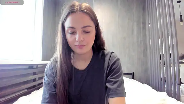 Mia   murrr online show from September 26, 2025, 1:56 am