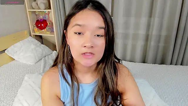 Maekko online show from March 11, 2025, 5:02 pm